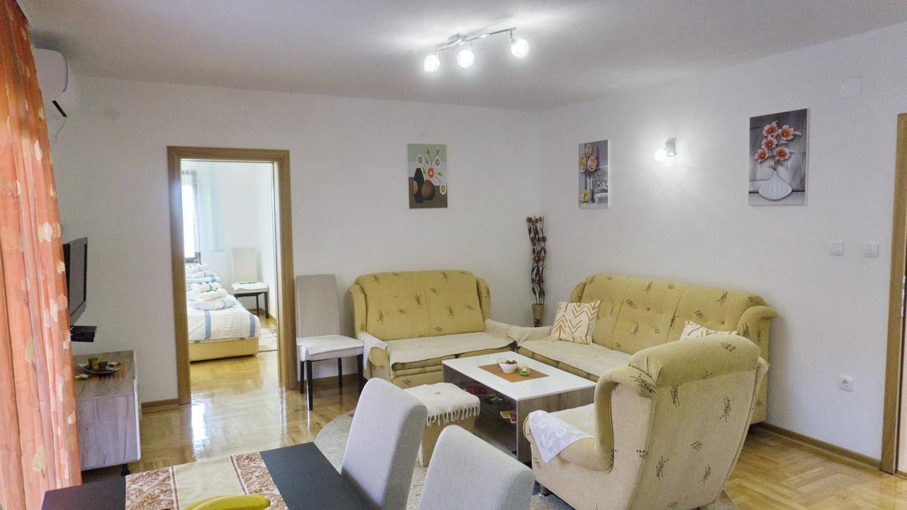 Apartman Spirto Требинє Екстер'єр фото