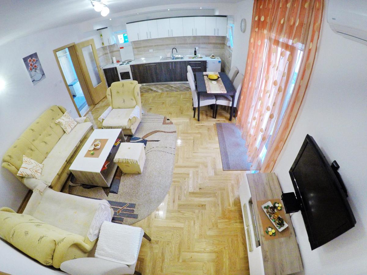 Apartman Spirto Требинє Екстер'єр фото