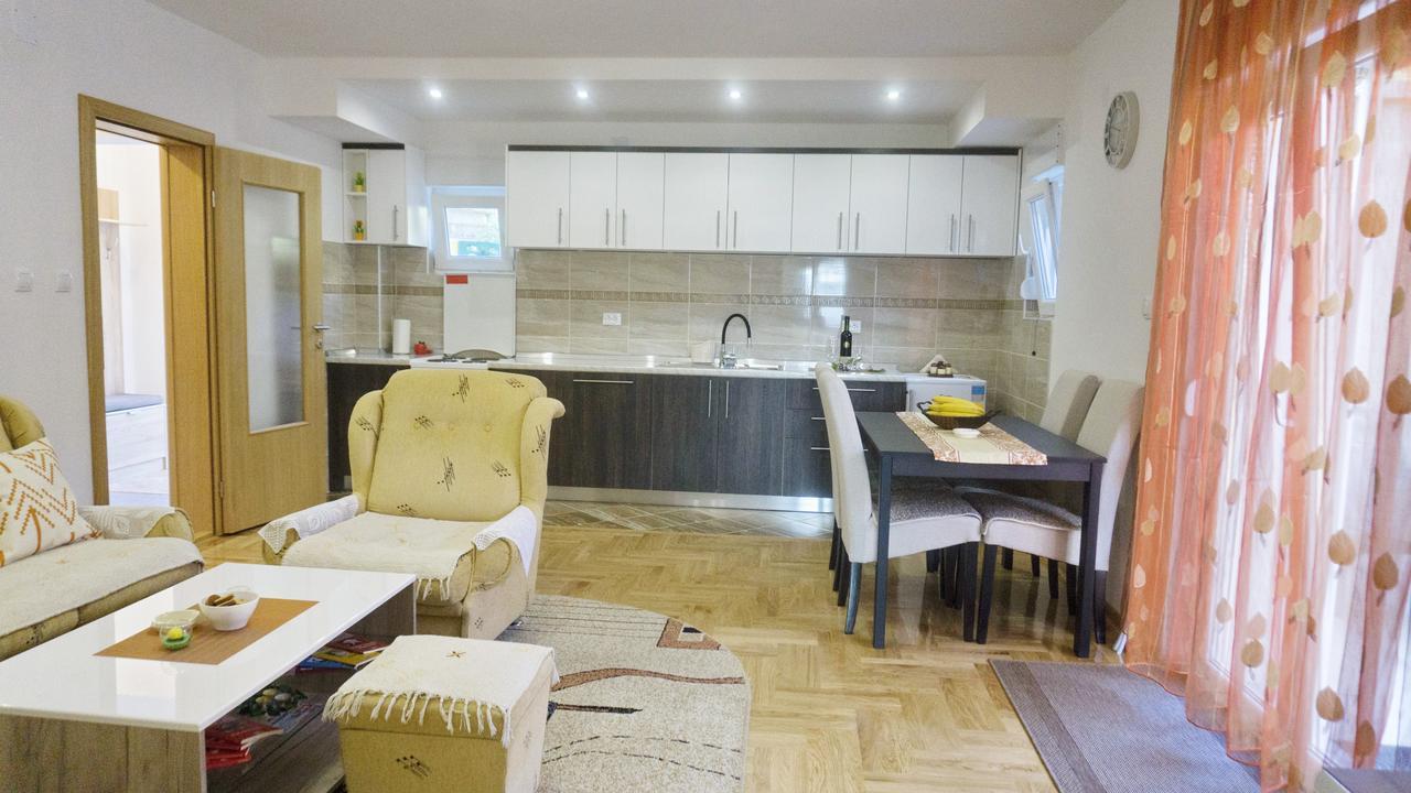 Apartman Spirto Требинє Екстер'єр фото