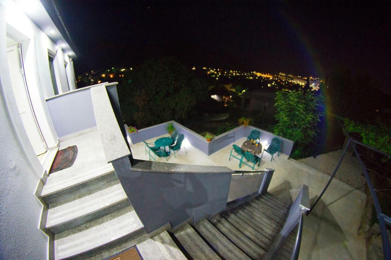 Apartman Spirto Требинє Екстер'єр фото